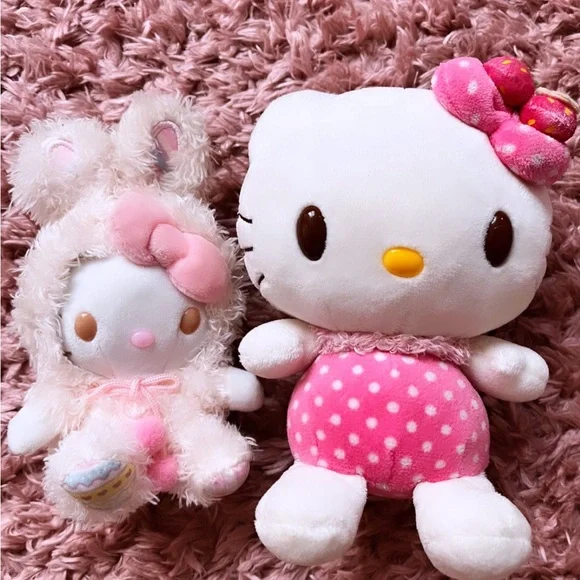 Hello kitty plush lot(2) ADORABLE - Picture 1 of 6
